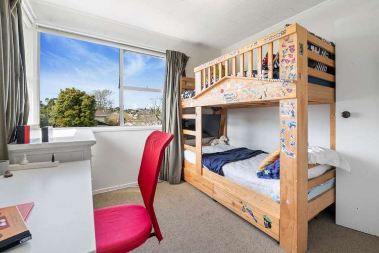 5 Cockayne Crescent Sunnynook_14