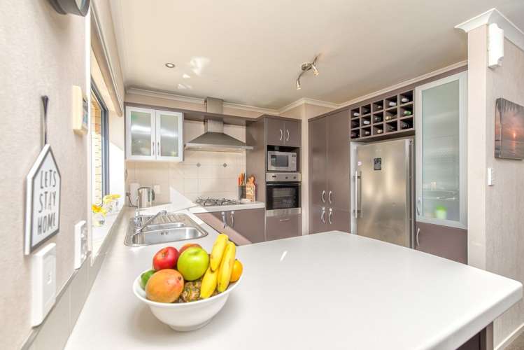 14 Belfry Place Wattle Downs_3