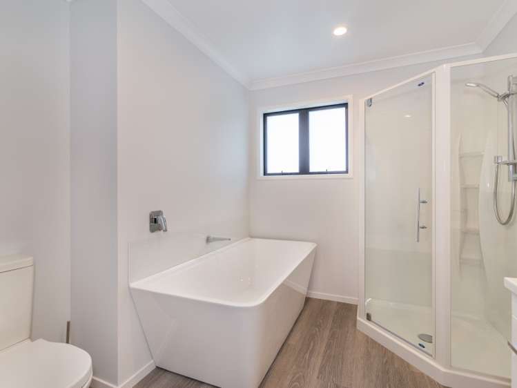 36 Kurth Crescent Silverstream_16