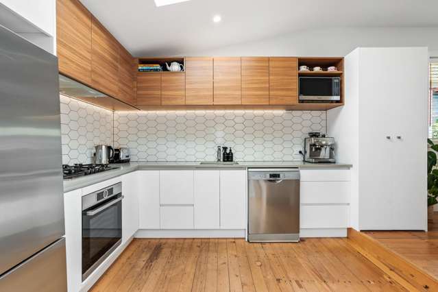 71 Martin Avenue Mount Albert_2