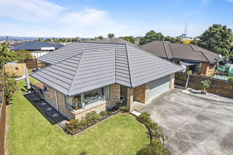6 Norm Pellow Drive Manurewa_14