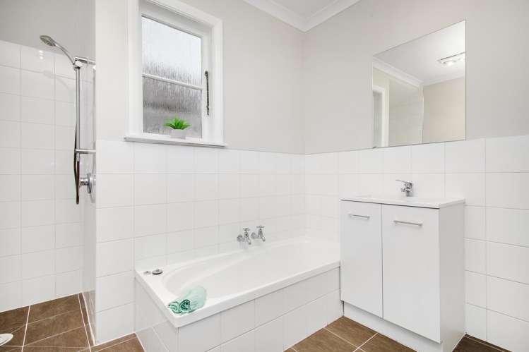 19 Kowhai Avenue Ebdentown_8