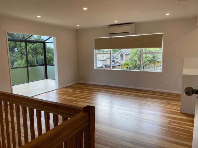 1/18 Hubert Henderson Place Remuera_4