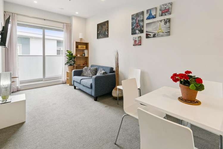 1509/74 Taranaki Street_5