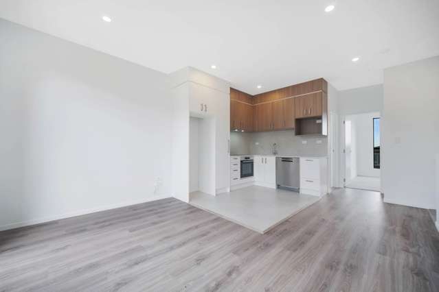 5/233 Great North Road Henderson_3