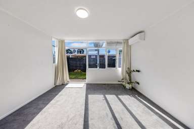 9/360A Onehunga Mall_4