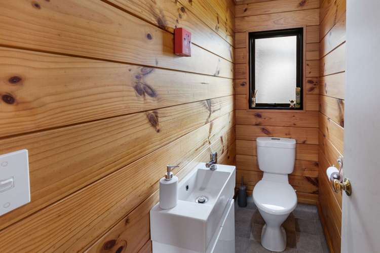 1 Albert Street Hawera_14