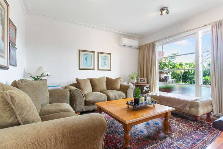 4/221 Mount Smart Road Onehunga_4