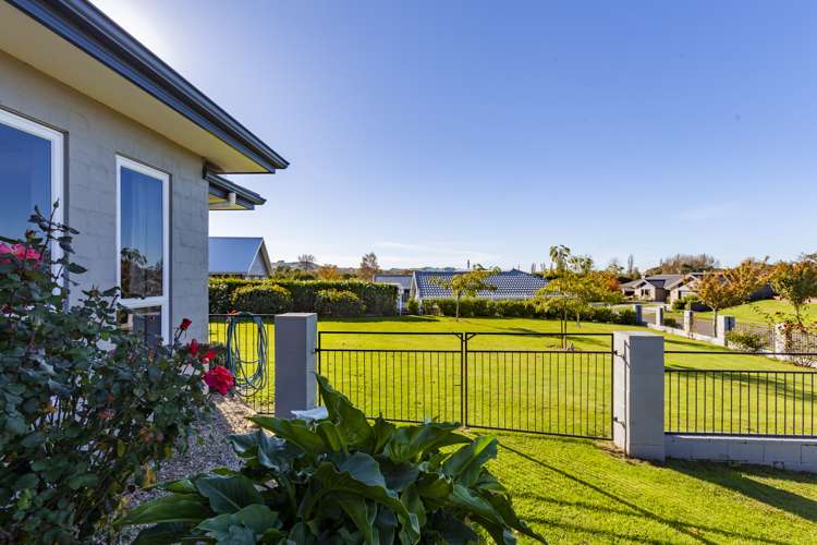 2 Ennisclare Place Waipukurau and Surrounds_14