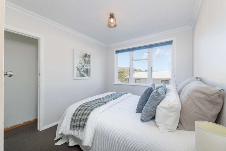 23 Dorset Grove Cannons Creek_7