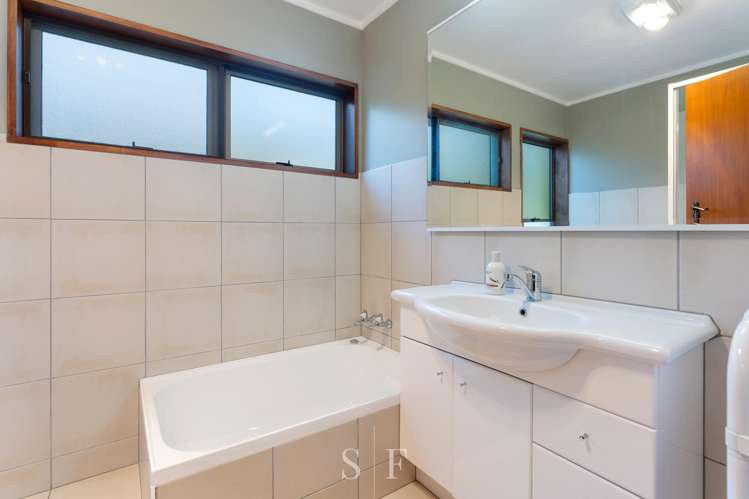 15 Fleetwood Grove Waikanae_21