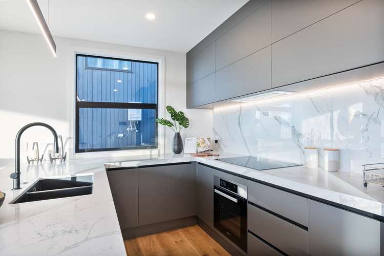 95B Long Drive St Heliers_13