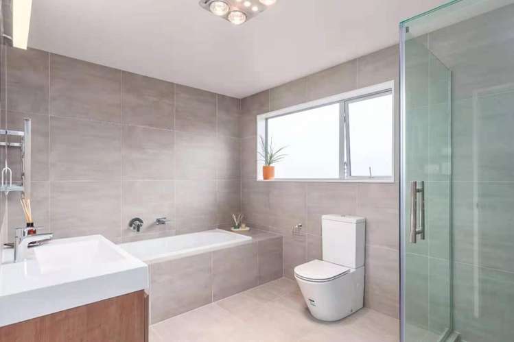 109 Colonial Drive Silverdale_16