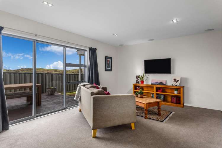 3 Omega Place Coastlands_18