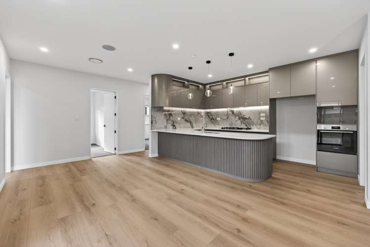 10 Piko Road Opaheke_1