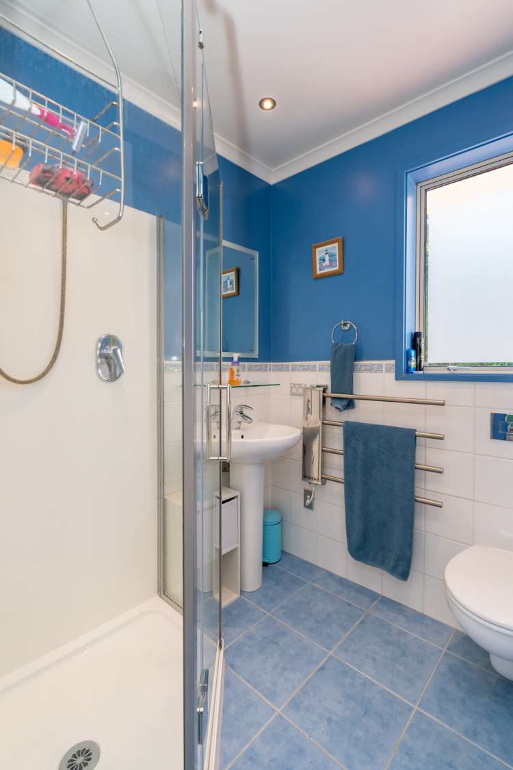 22 Shandon Road Vauxhall_12