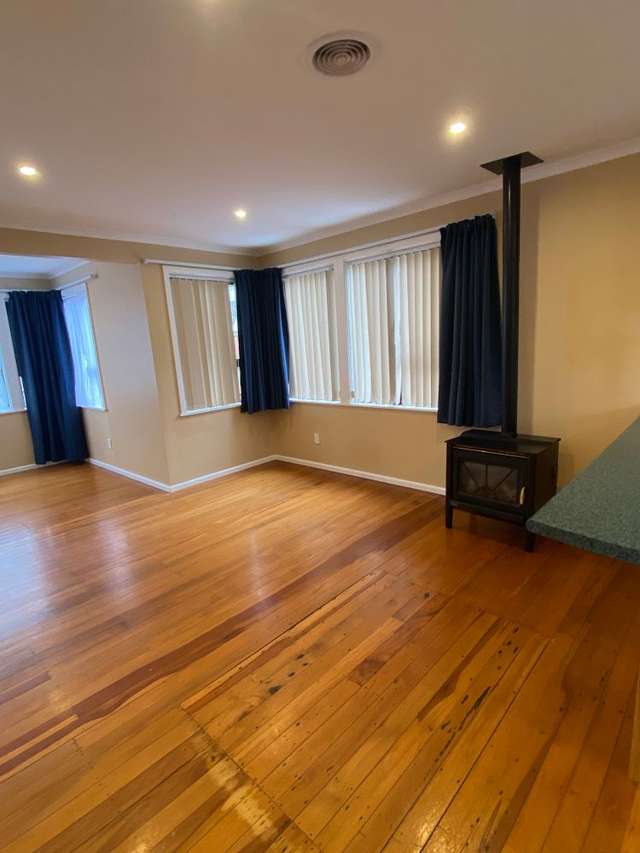 36 Reynolds Street Taita_3