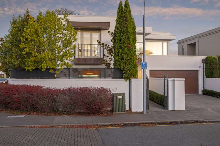 154 Merivale Lane Merivale_1