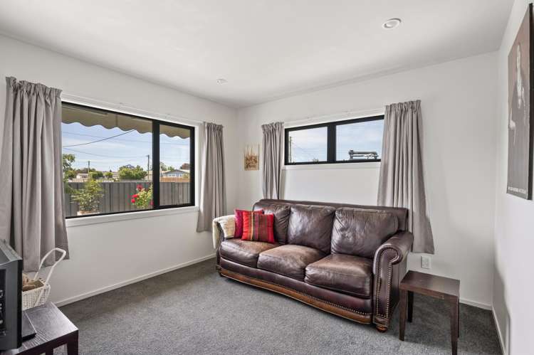 107 Coverdale Street Onekawa_6