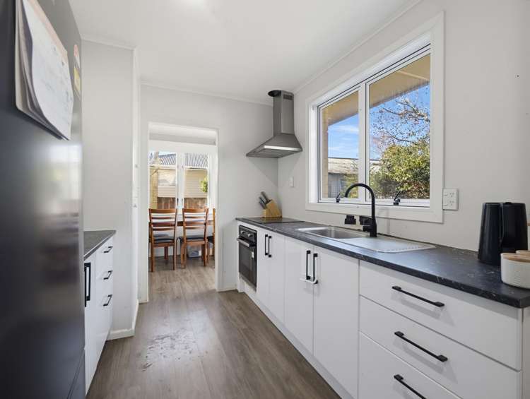 124 Masters Avenue Silverdale_17