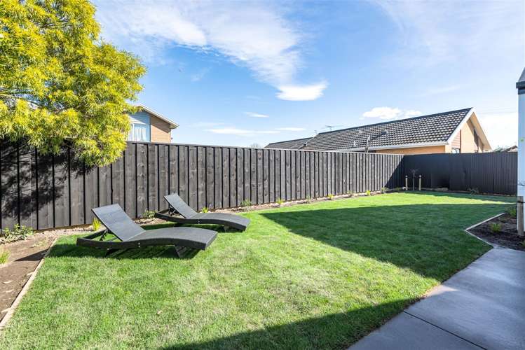 71 Garreg Road Bryndwr_24