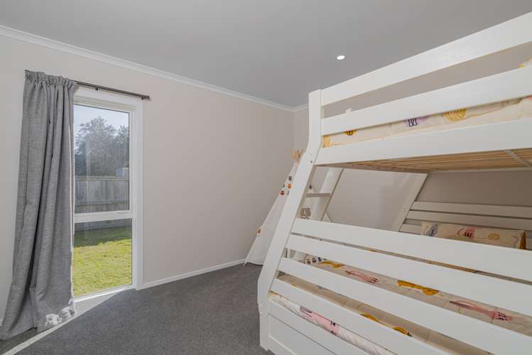 114 The Fairway Matarangi_13