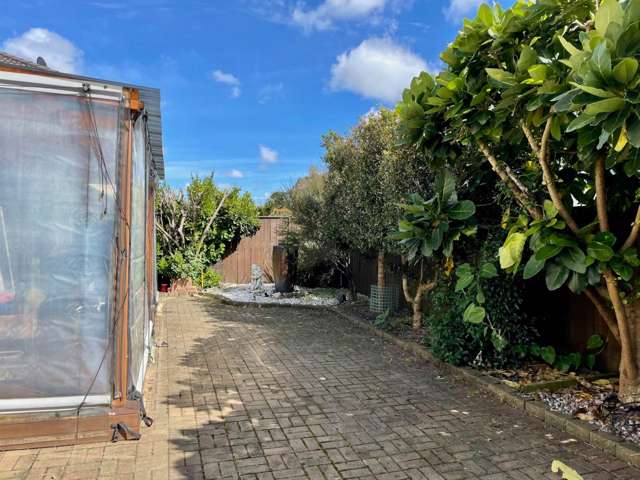 10 Zara Court Flat Bush_3