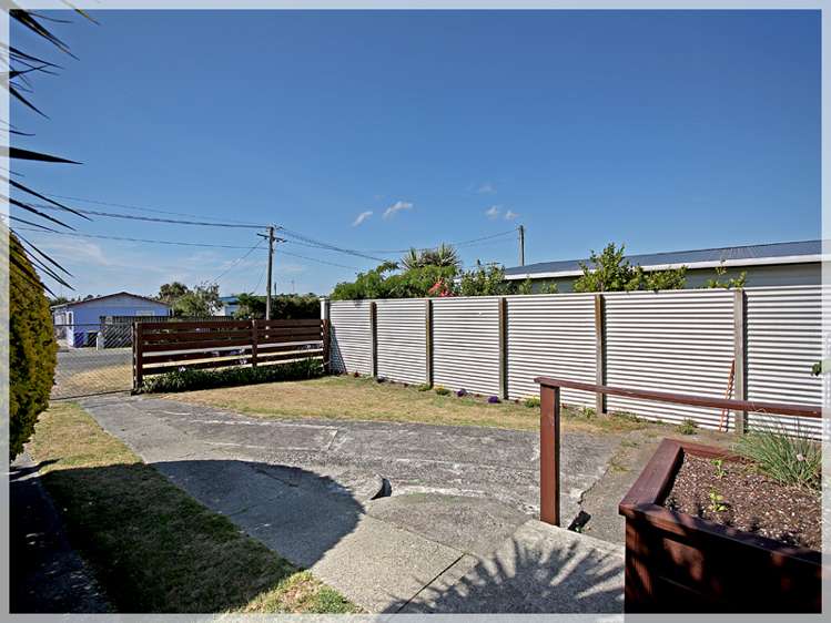 22 Andresen Street Foxton Beach_2