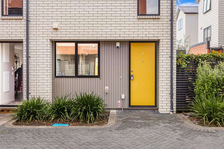 1 Kerewhenua Crescent Hobsonville_13