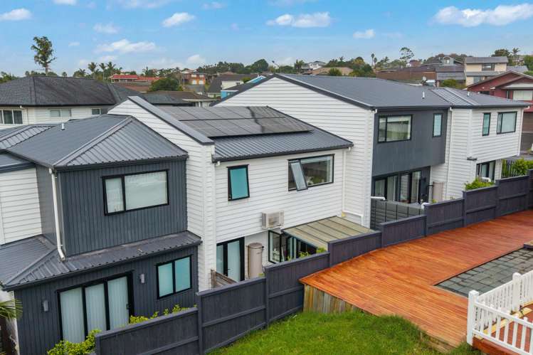 79C Granville Drive Massey_1