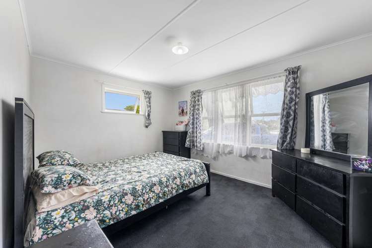 2/35 Forbes Road Favona_9