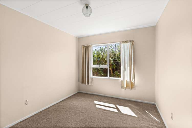 1/11 Gebbie Road Taradale_9