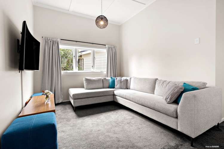 149 Titirangi Road New Lynn_5