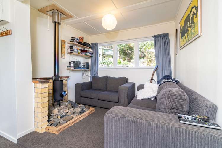 6 Ayton Street Taieri Mouth_7