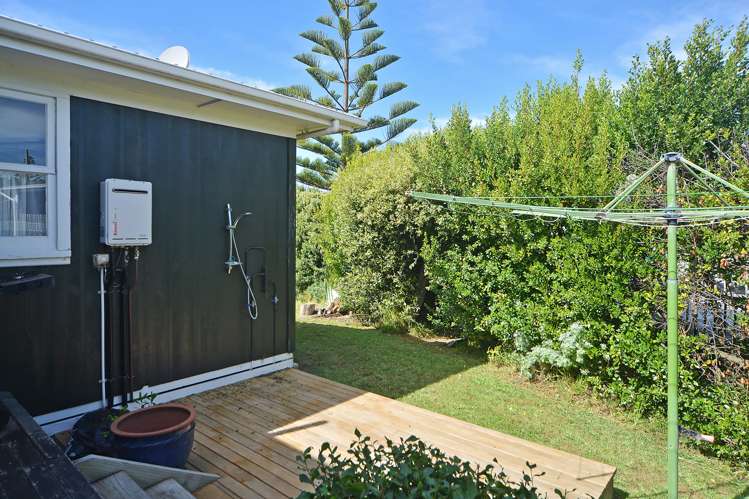 37 Blue Pacific Parade Riversdale Beach_18