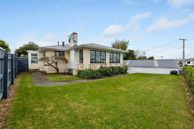ELEVATED, FREEHOLD, SPACIOUS