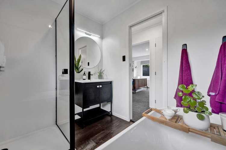 139a Barrett Road Whalers Gate_21