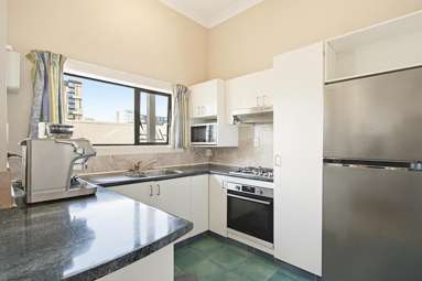 2A MacDonald Crescent_4