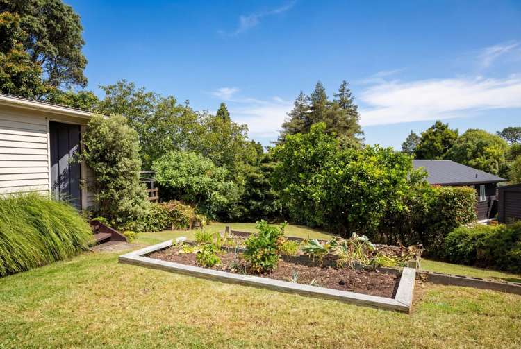 129 Kingswood Road Brookfield_27