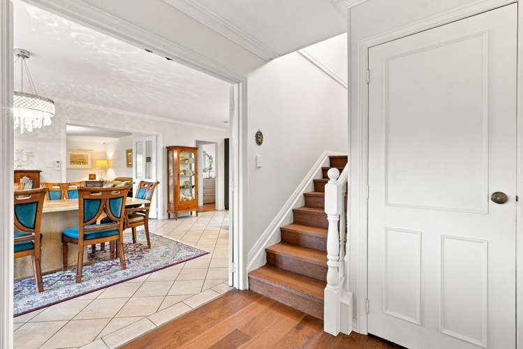 199 Chelsea View Drive Chatswood_35