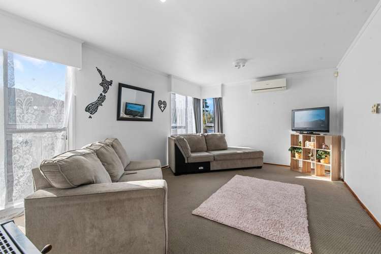 64 Sunlands Drive Manurewa_19