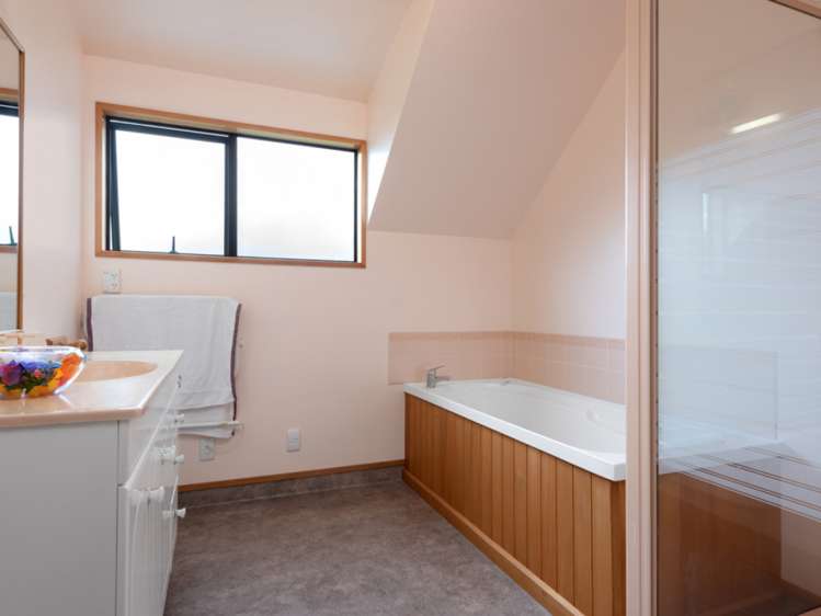 17 Boyce Street Renwick_12