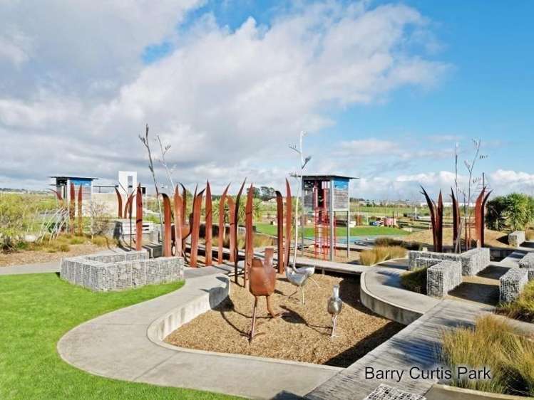 3 Friar Close Flat Bush_13