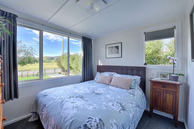 28 Tokanui Haldane Road Catlins Surrounds_10