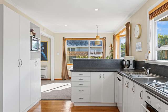 1/12 Bentley Street Russley_3