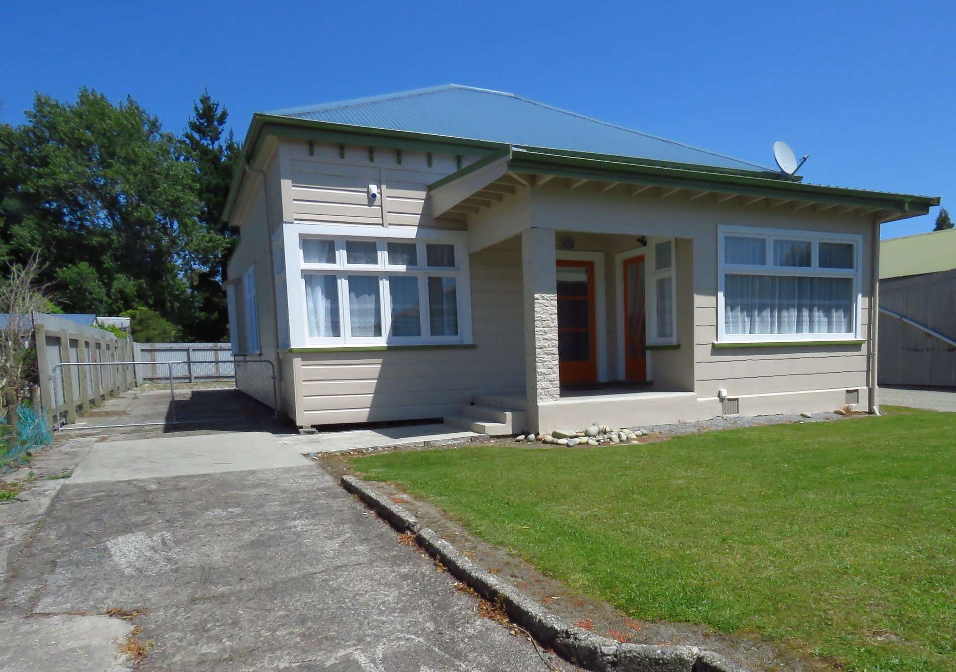 128 Brougham Street Westport_0