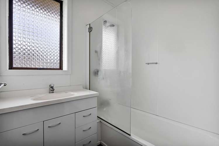 72 Reid Avenue Hawera_7