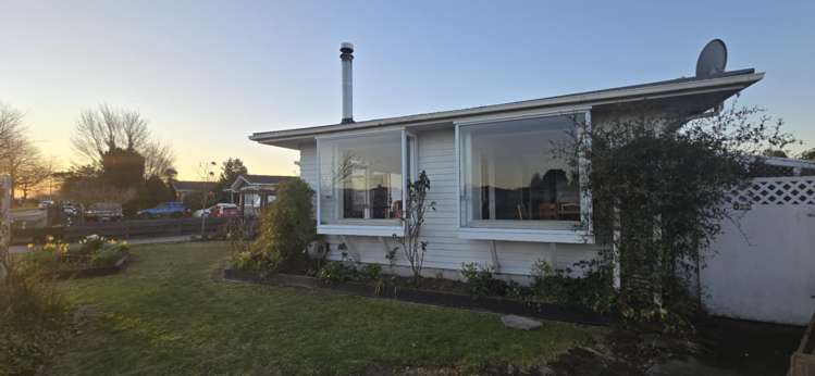 166 Flaxmere Avenue Flaxmere_1