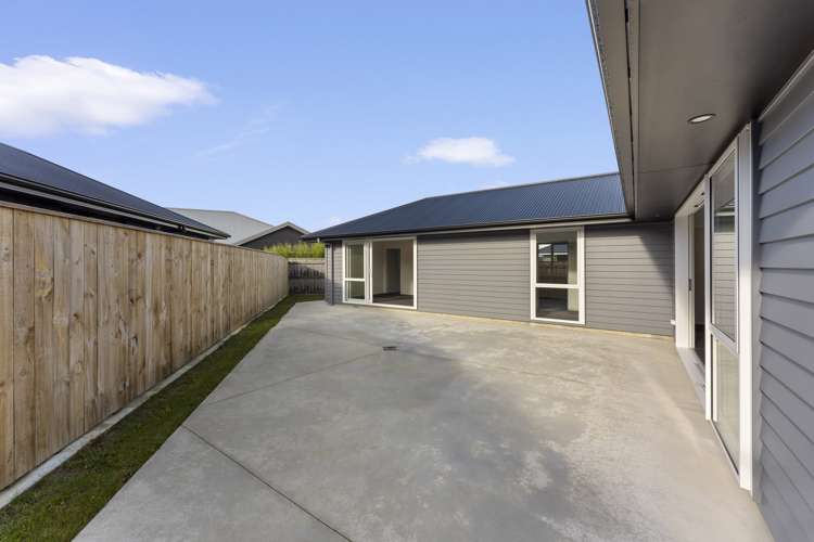 64 Pharazyn Street Feilding_19