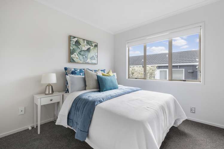 2/13 Fratley Avenue Farm Cove_12